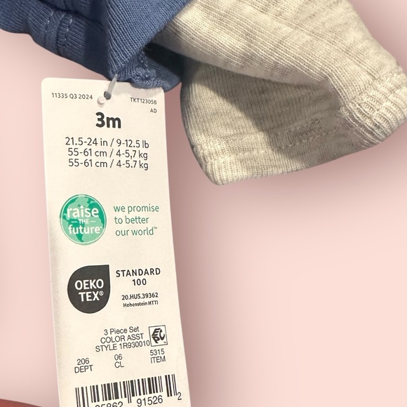 NWT Carter's Blue Shark Print Outfit Set With Shark Hoodie Size 3 Months - Picture 5 of 8